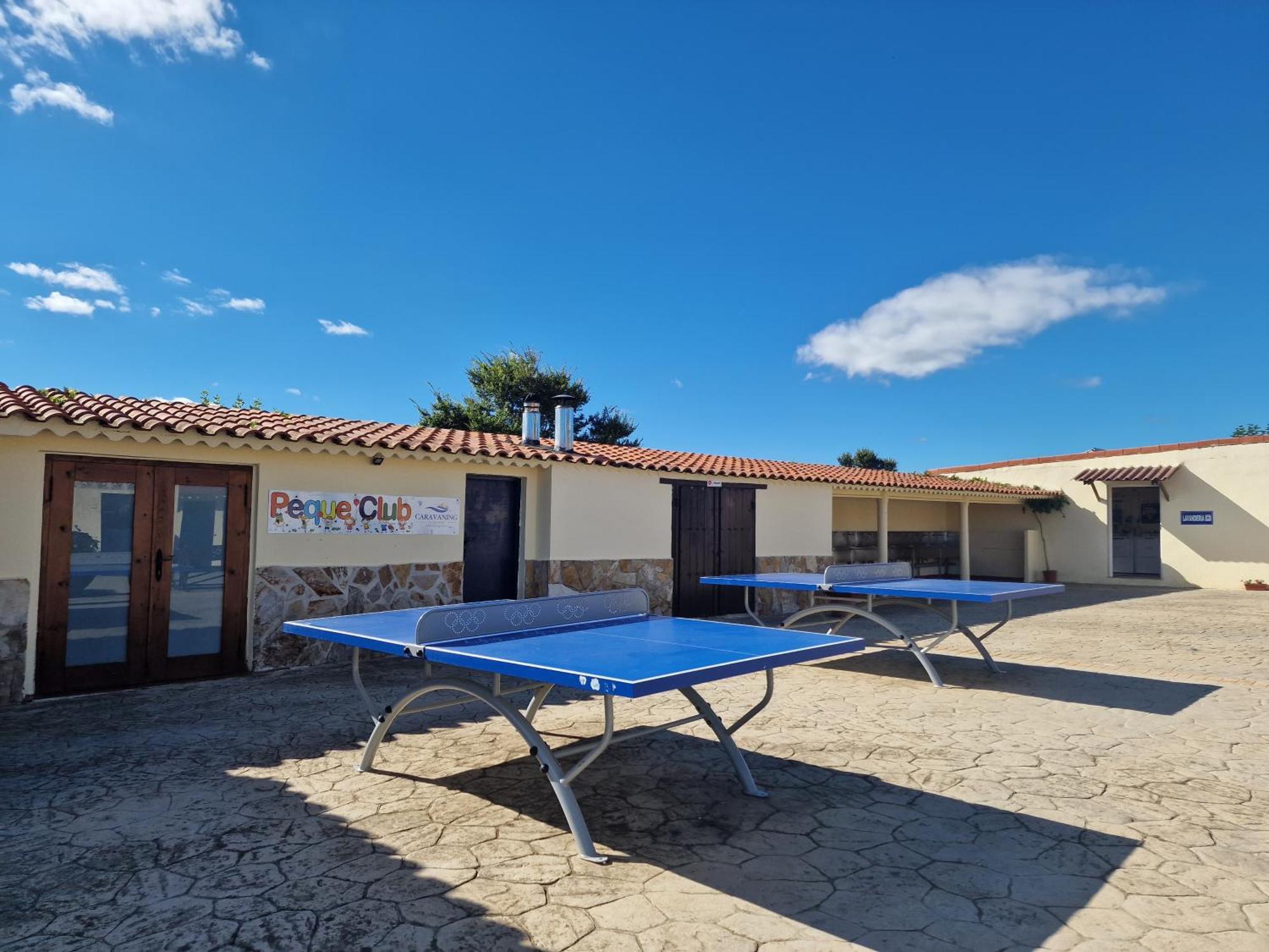 Bungalows Playa De Oyambre San Vicente De La Barquera Bagian luar foto